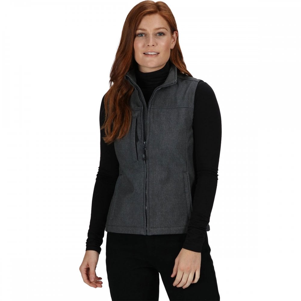 TRA790 Womens Flux Softshell Bodywarmer