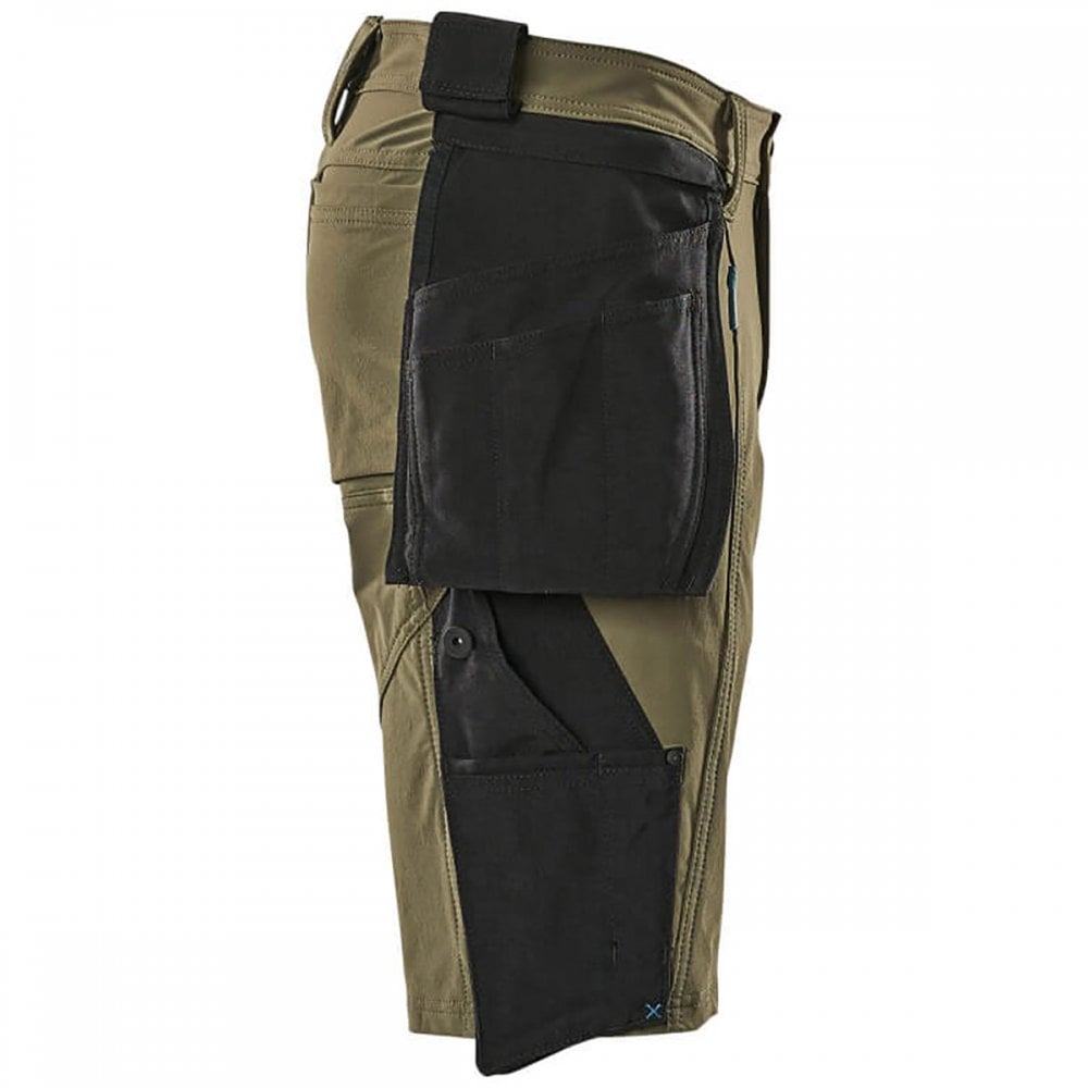 17149 Advanced Shorts with holster pockets