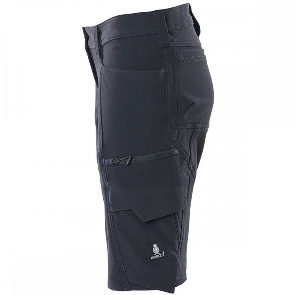 18044 Womens Accelerate Shorts