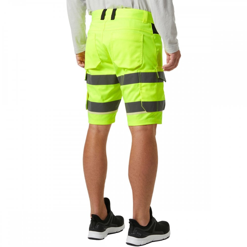 77517 UC-ME Cargo Shorts