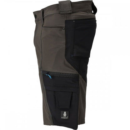 23149 Shorts