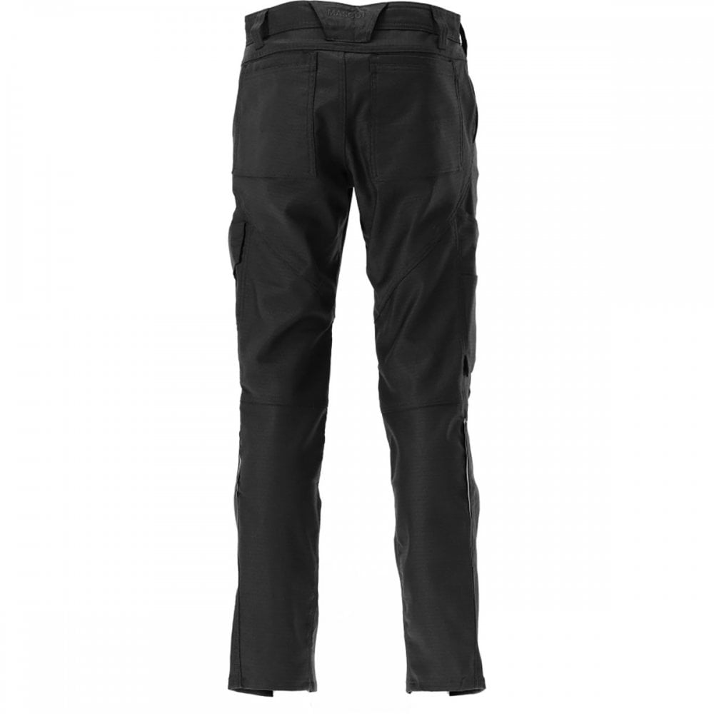 20979 Trousers with kneepad pockets