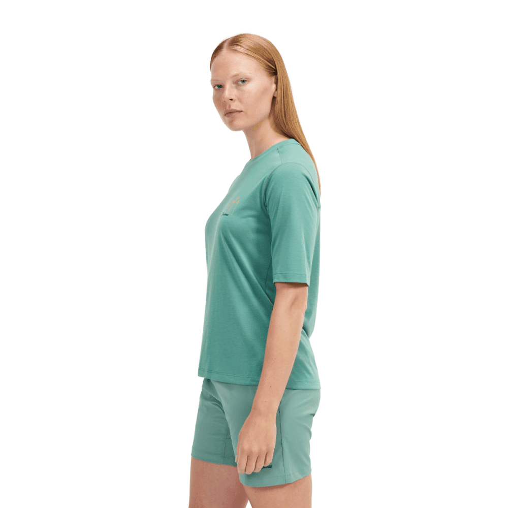 4-A001977 Womens Coneflower Tee