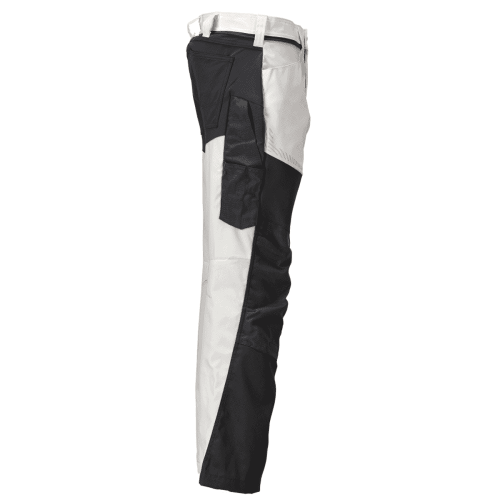 22479 Customized Trousers with kneepad pockets