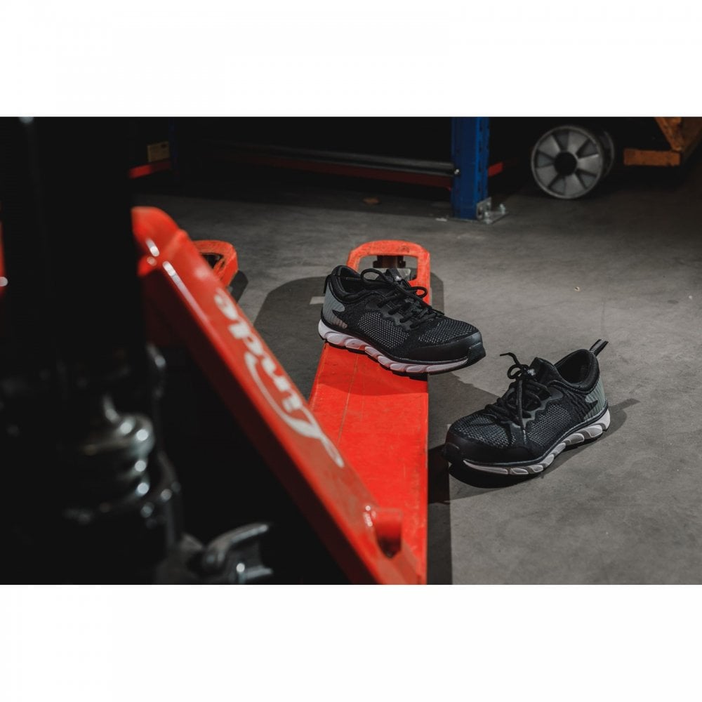 AS718 Safety Trainer