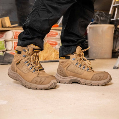 Milburn Waterproof Boot with Overnose