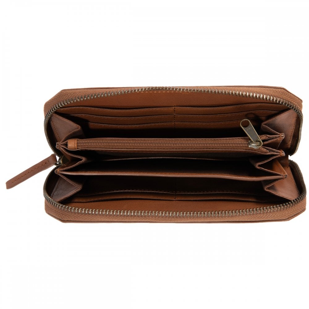 B0000599 Leather Clutch Wallet